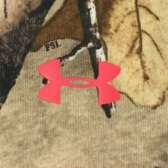 Under Armer Women's RealTree Camouflage Long Sleeves Heat Gear - Picture 3 of 5